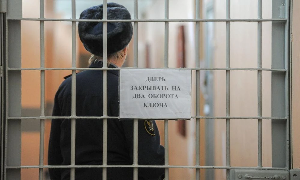 Οι ρωσικές φυλακές κλείνουν γιατί οι κρατούμενοι στέλνονται για να πολεμήσουν στην Ουκρανία